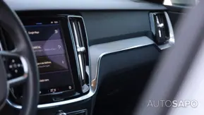 Volvo V60 Cross Country 2.0 B4 Geartronic de 2024