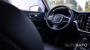Volvo V60 Cross Country 2.0 B4 Geartronic de 2024