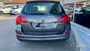 Opel Astra de 2012