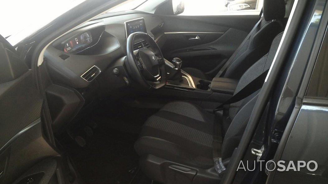 Peugeot 5008 1.5 BlueHDi Active de 2019