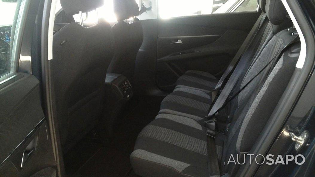 Peugeot 5008 1.5 BlueHDi Active de 2019