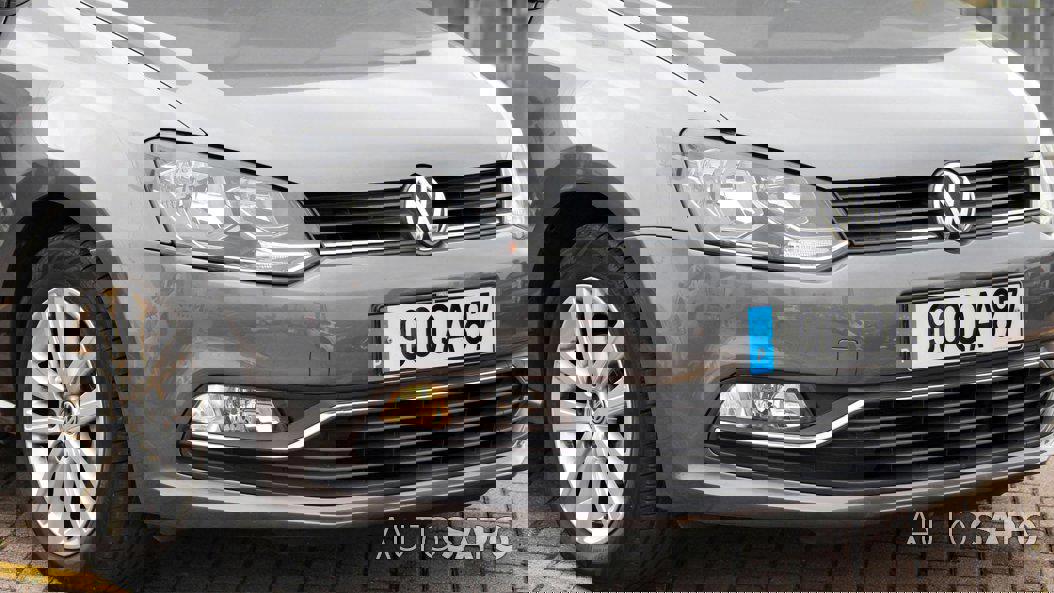 Volkswagen Polo 1.0 Confortline de 2015