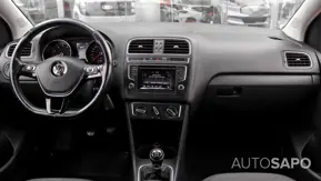 Volkswagen Polo 1.0 Confortline de 2015