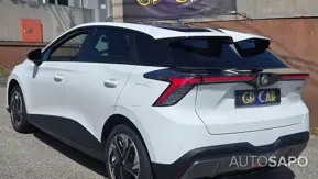 MG MG4 64 kWh Luxury de 2023