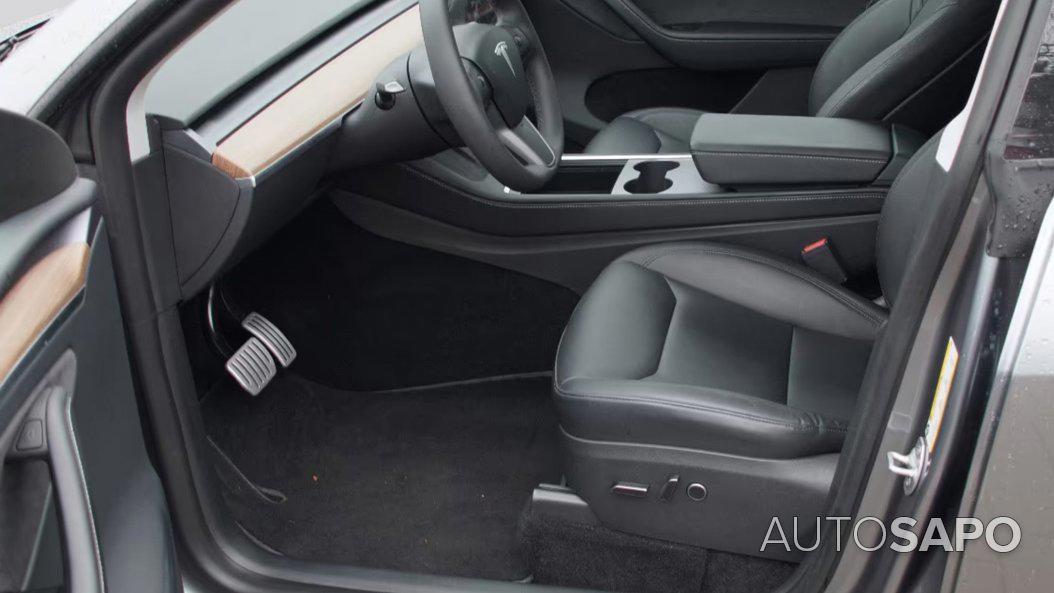 Tesla Model Y de 2024