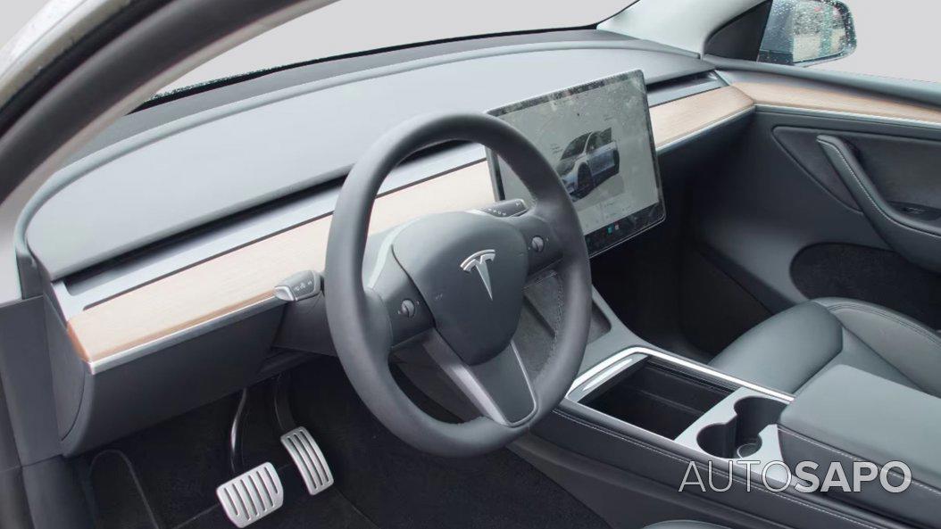 Tesla Model Y de 2024