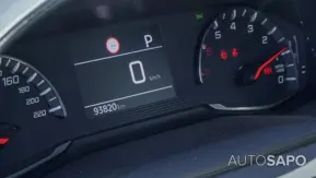 Peugeot 2008 1.2 PureTech Active Pack EAT8 de 2022