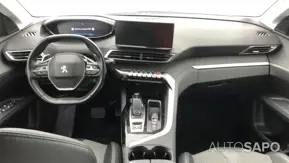 Peugeot 5008 de 2022