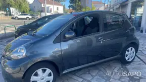 Toyota Aygo 1.0 + AC de 2010