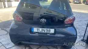 Toyota Aygo 1.0 + AC de 2010