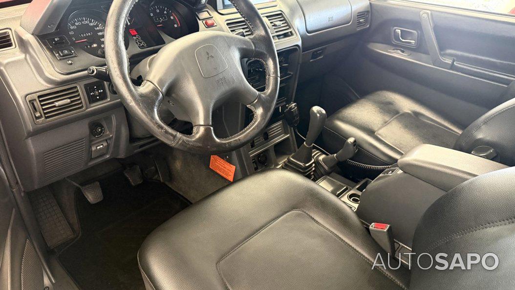 Mitsubishi Pajero 2.8 TD GLS de 2000