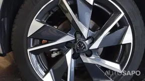 Peugeot 308 1.2 PureTech Allure EAT8 de 2024