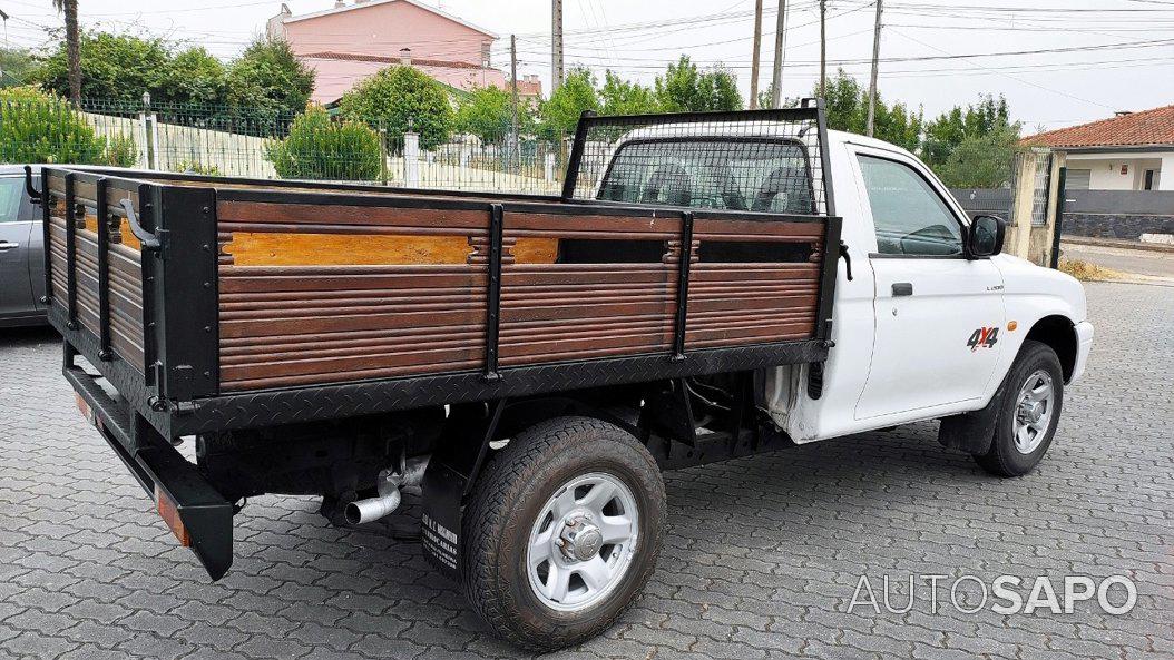 Mitsubishi L200 de 2001