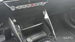 Peugeot e-2008 de 2023