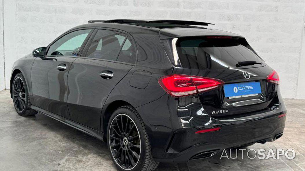 Mercedes-Benz Classe A 250 e AMG Line de 2022