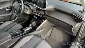 Peugeot e-2008 de 2023