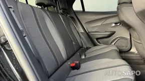 Peugeot e-2008 de 2023