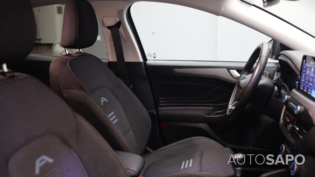 Ford Focus 1.0 EcoBoost MHEV Active de 2022