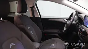 Ford Focus 1.0 EcoBoost MHEV Active de 2022