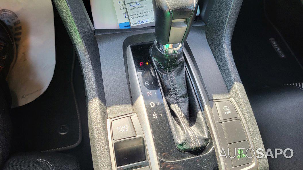 Honda Civic 1.0 i-VTEC Elegance Navi CVT de 2017