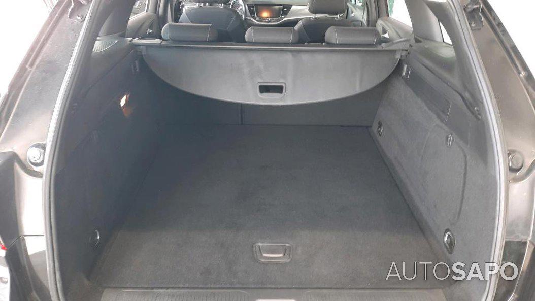 Opel Astra de 2019