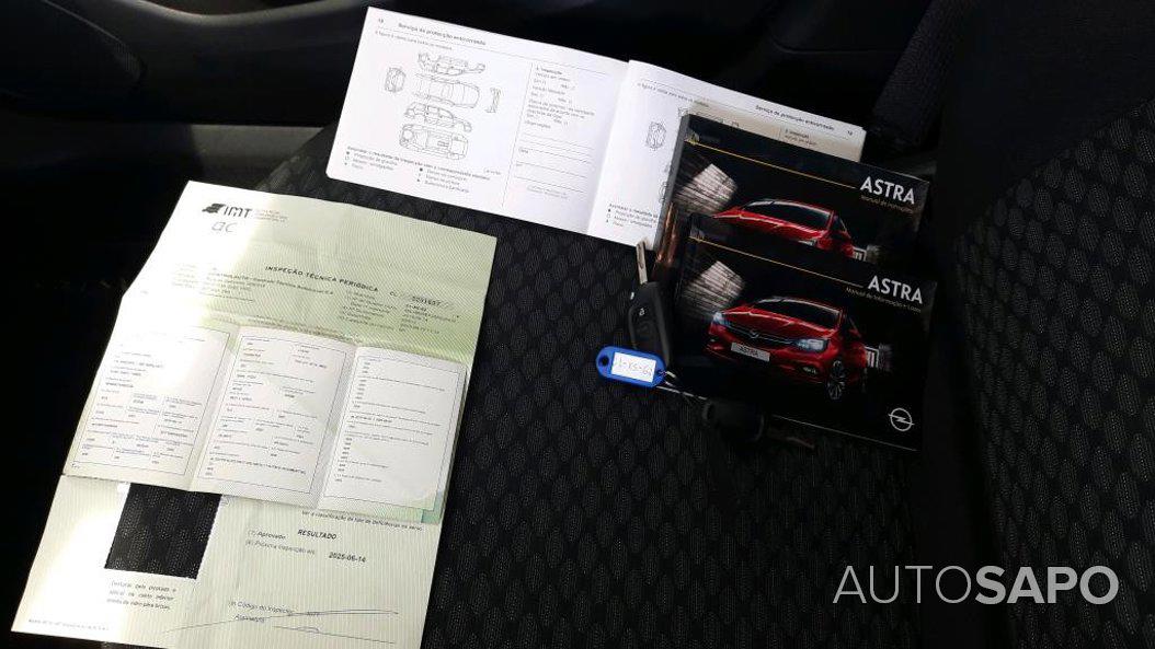 Opel Astra de 2019