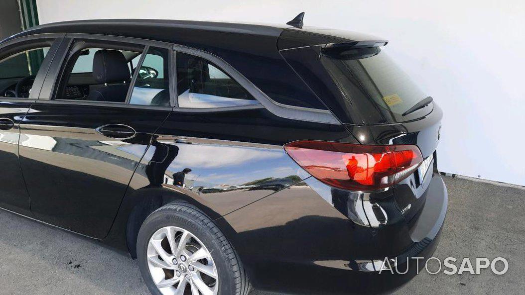 Opel Astra de 2019