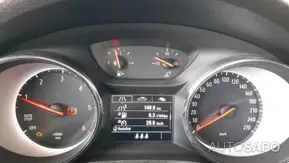 Opel Astra de 2019