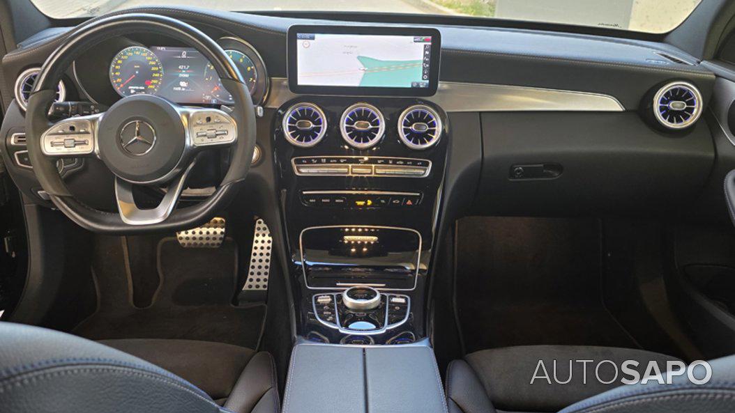 Mercedes-Benz Classe C 300 de AMG Line de 2021
