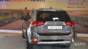 Mitsubishi Outlander 2.0 PHEV Instyle Navi de 2017