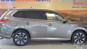 Mitsubishi Outlander 2.0 PHEV Instyle Navi de 2017
