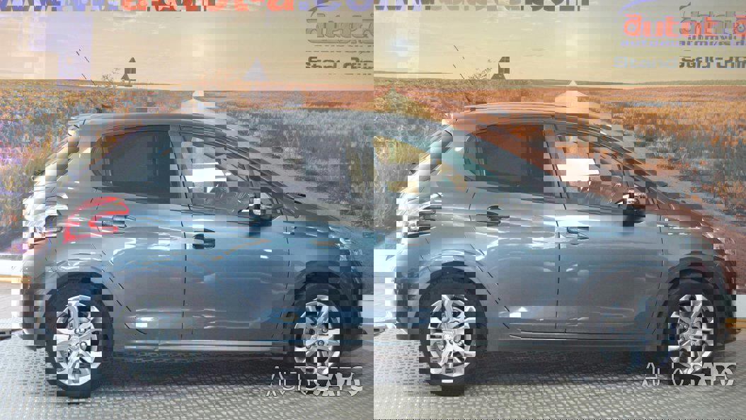 Peugeot 208 de 2015