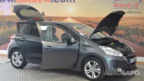 Peugeot 208 de 2015