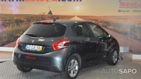Peugeot 208 de 2015