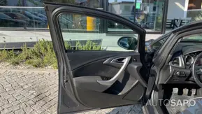 Opel Astra 1.3 CDTi Cosmo S/S de 2011