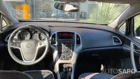 Opel Astra 1.3 CDTi Cosmo S/S de 2011