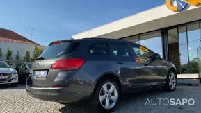 Opel Astra 1.3 CDTi Cosmo S/S de 2011