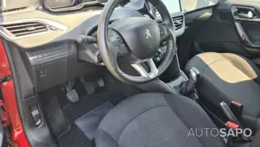 Peugeot 208 1.2 PureTech Style de 2018