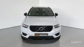 Volvo XC40 1.5 T5 PHEV Momentum Plus de 2021