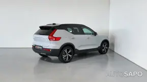 Volvo XC40 1.5 T5 PHEV Momentum Plus de 2021