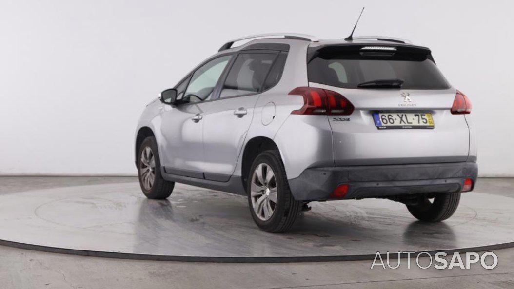 Peugeot 2008 1.2 PureTech Style de 2019