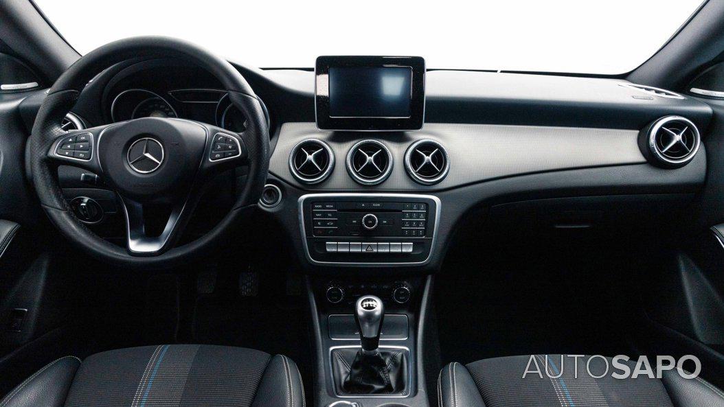 Mercedes-Benz Classe CLA de 2016
