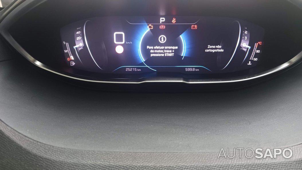Peugeot 5008 1.5 BlueHDi Allure Pack EAT8 de 2024