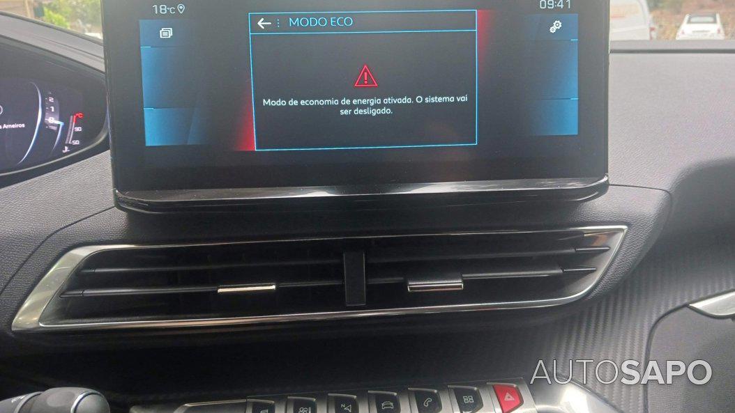 Peugeot 5008 1.5 BlueHDi Allure Pack EAT8 de 2024