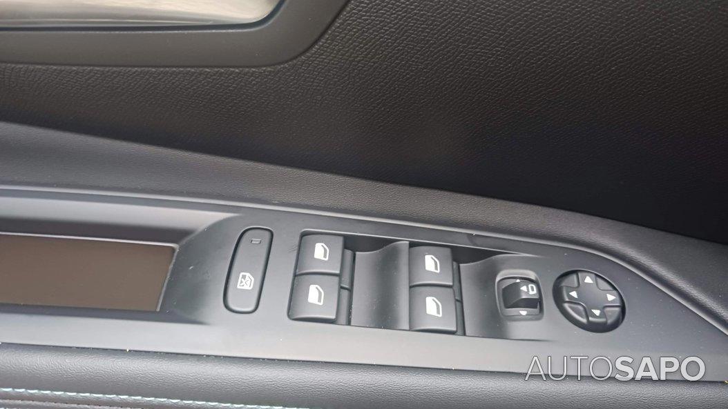 Peugeot 5008 1.5 BlueHDi Allure Pack EAT8 de 2024