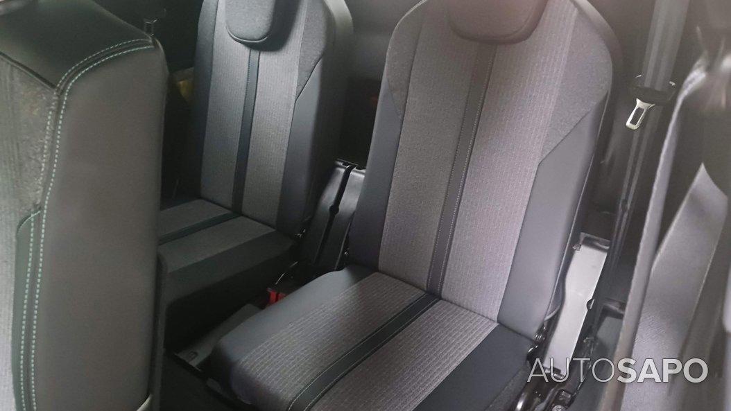 Peugeot 5008 1.5 BlueHDi Allure Pack EAT8 de 2024