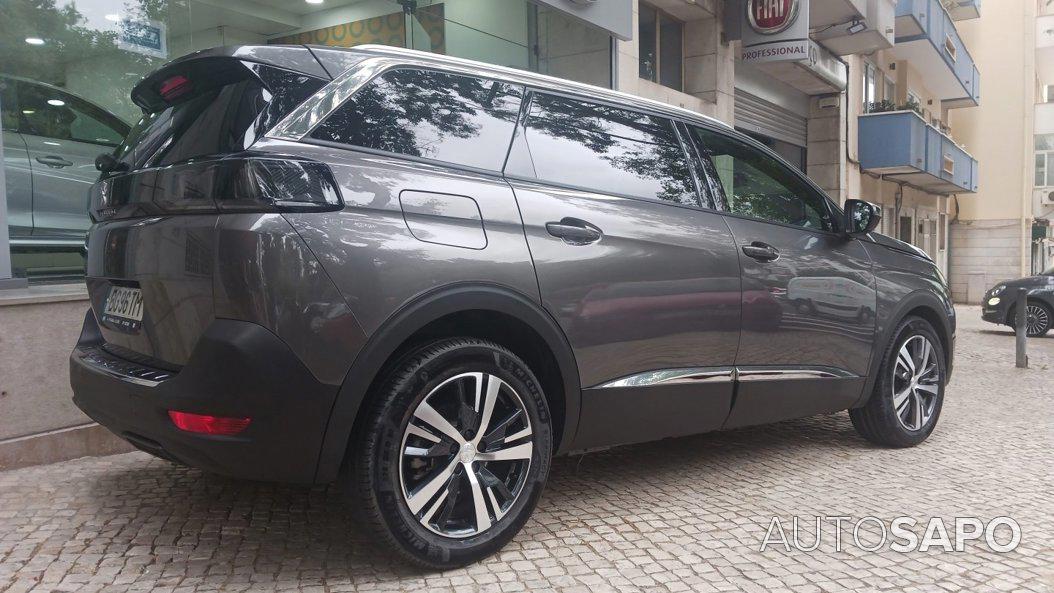 Peugeot 5008 1.5 BlueHDi Allure Pack EAT8 de 2024