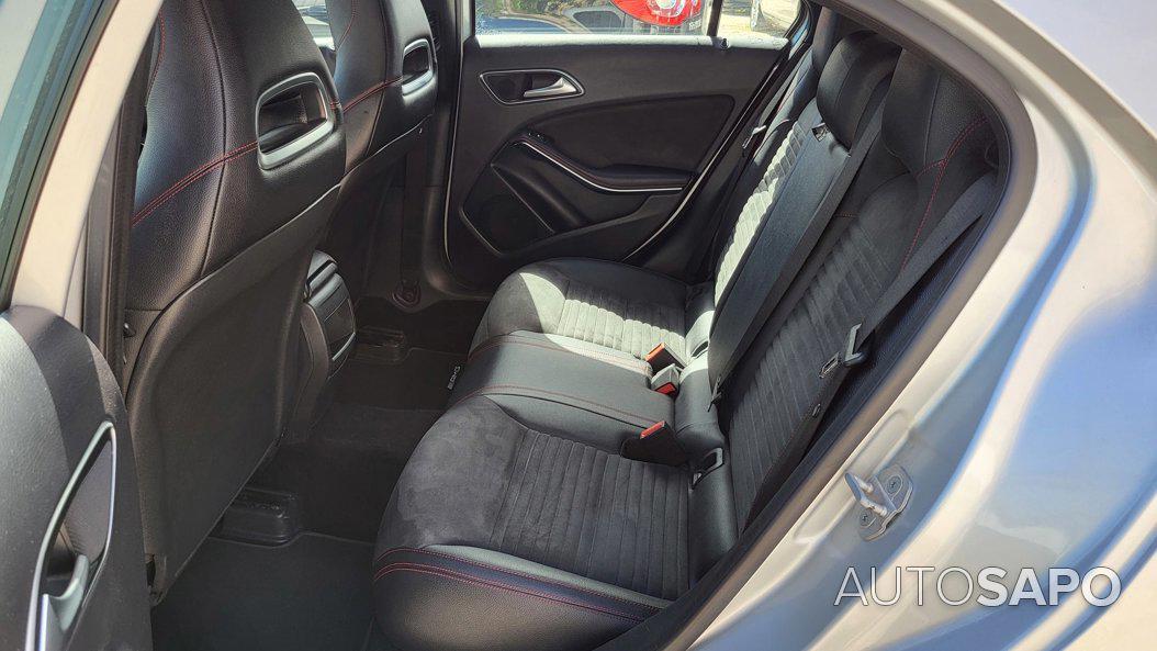 Mercedes-Benz Classe A 180 CDi B.E. AMG Sport de 2016