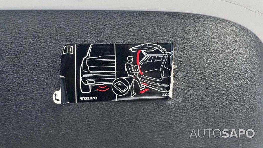 Volvo XC40 Recharge Twin Pro de 2021