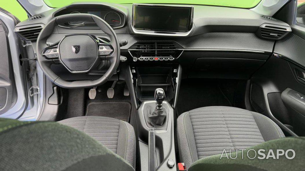Peugeot 208 1.2 PureTech Active de 2024